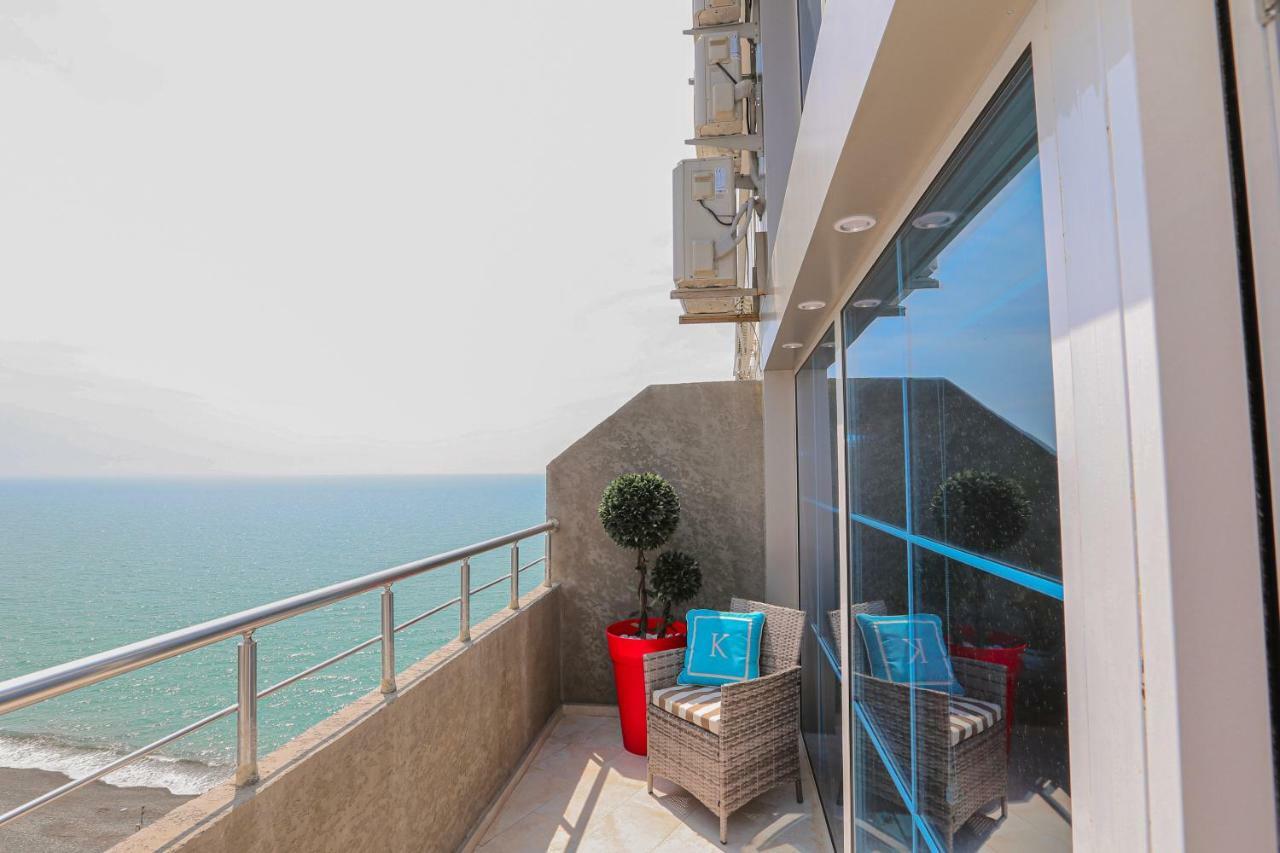 Black See Apartment Kobuleti Ngoại thất bức ảnh